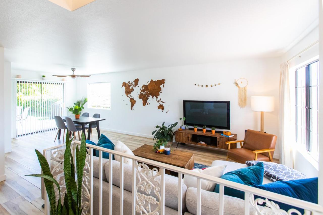 Spacious Family Retreat! Sleeps 12 + Huge Backyard ซานฮวนคาปิสตราโน ภายนอก รูปภาพ