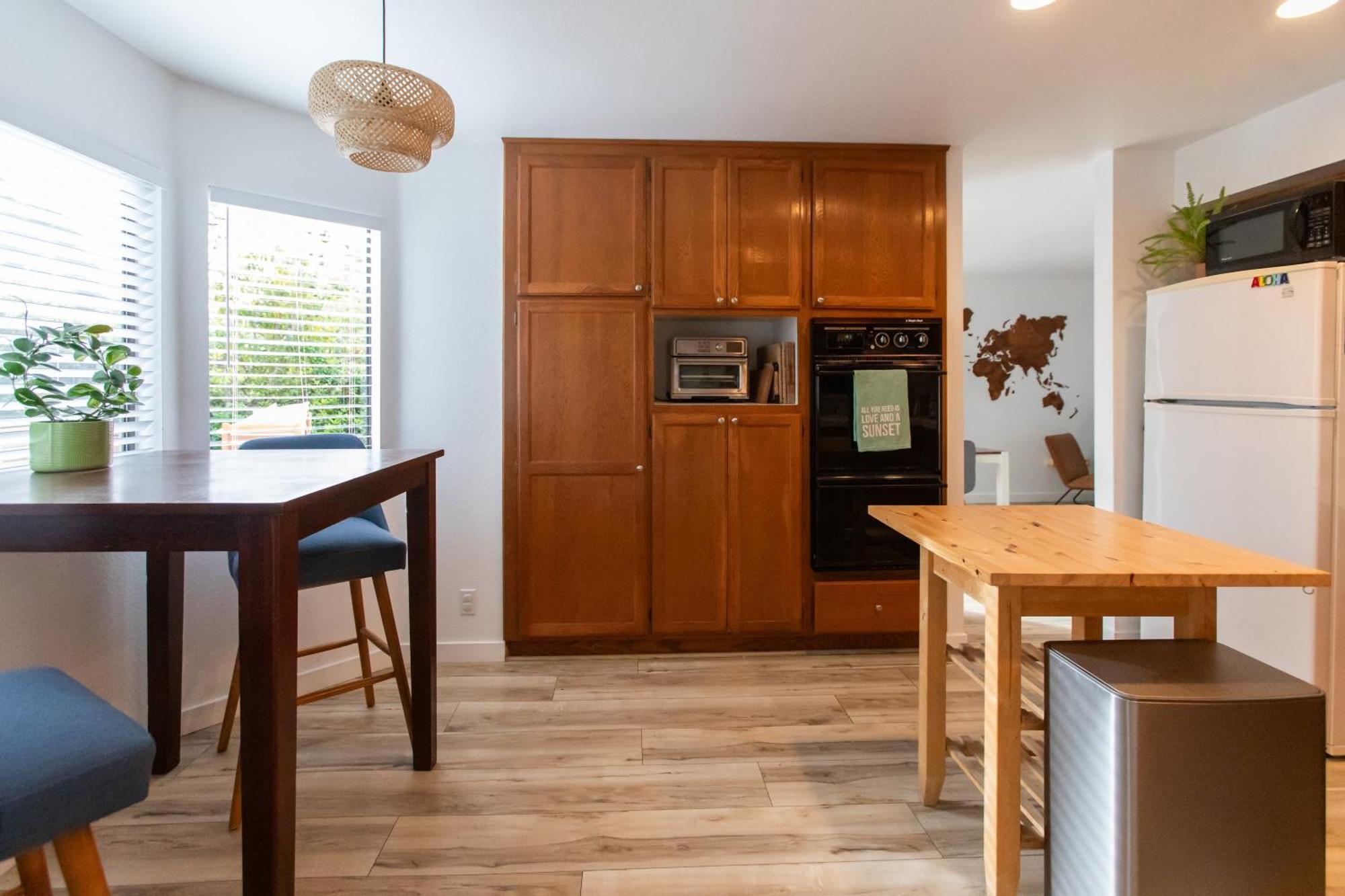 Spacious Family Retreat! Sleeps 12 + Huge Backyard ซานฮวนคาปิสตราโน ภายนอก รูปภาพ