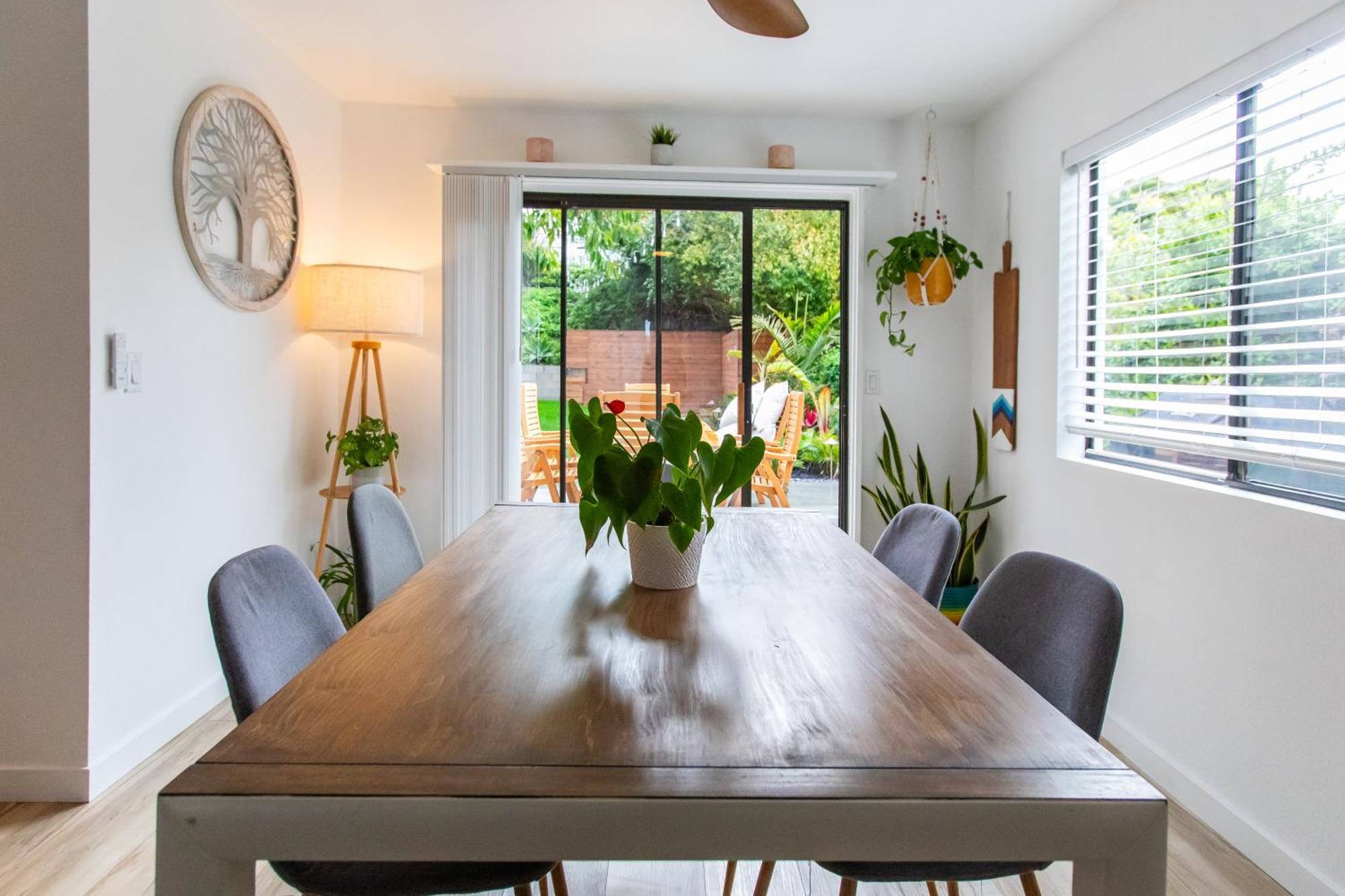 Spacious Family Retreat! Sleeps 12 + Huge Backyard ซานฮวนคาปิสตราโน ภายนอก รูปภาพ