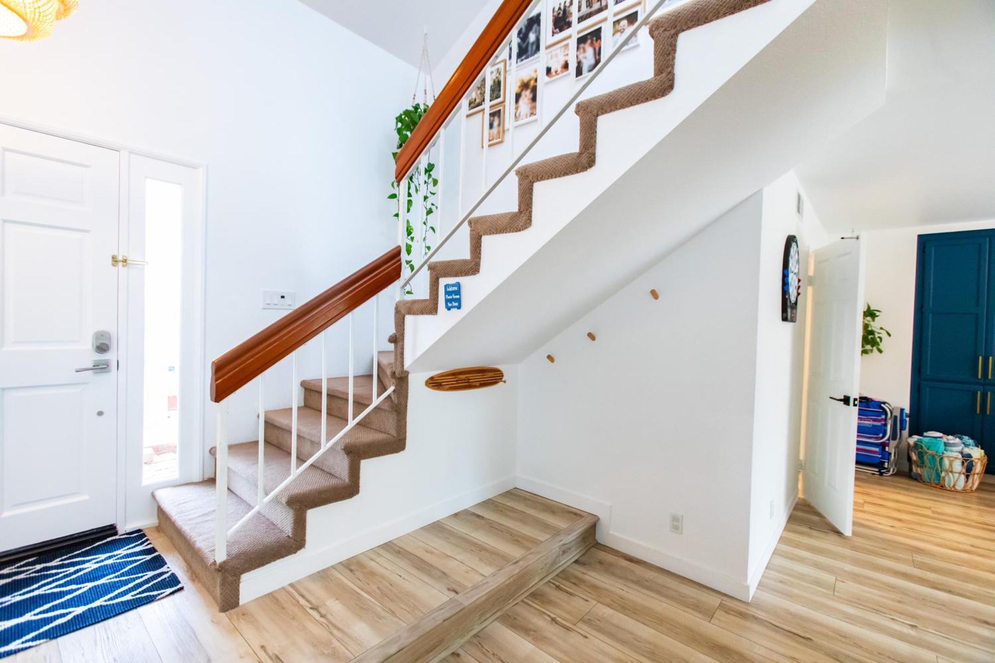 Spacious Family Retreat! Sleeps 12 + Huge Backyard ซานฮวนคาปิสตราโน ภายนอก รูปภาพ