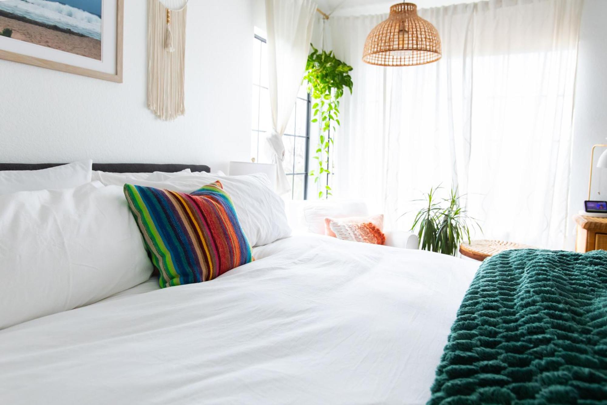 Spacious Family Retreat! Sleeps 12 + Huge Backyard ซานฮวนคาปิสตราโน ภายนอก รูปภาพ