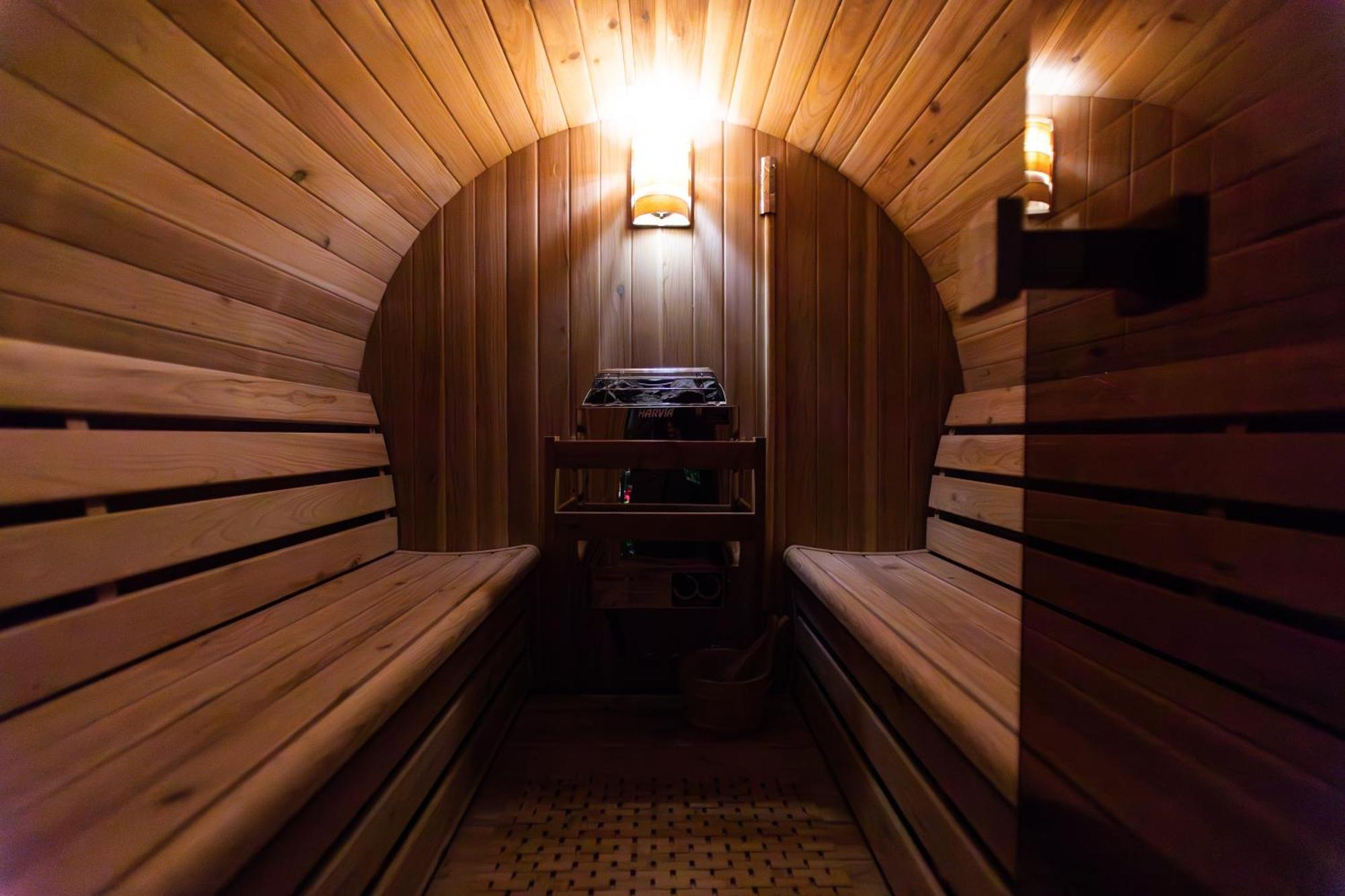 Spacious Family Retreat! Sleeps 12 + Huge Backyard ซานฮวนคาปิสตราโน ภายนอก รูปภาพ