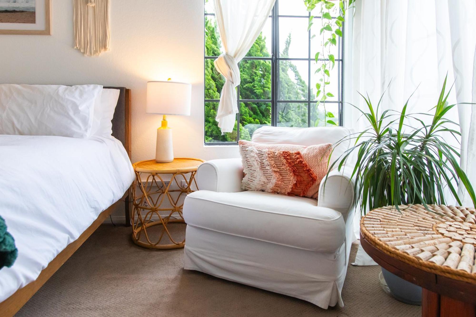 Spacious Family Retreat! Sleeps 12 + Huge Backyard ซานฮวนคาปิสตราโน ภายนอก รูปภาพ